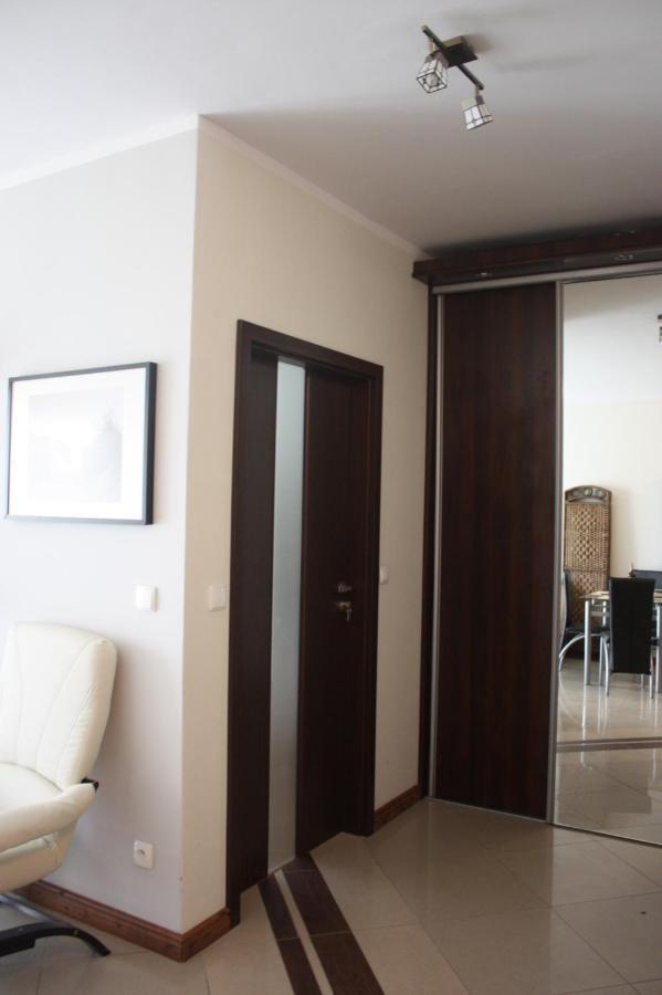 Swinoujscie Platan Patio 2- Berry Apartments المظهر الخارجي الصورة