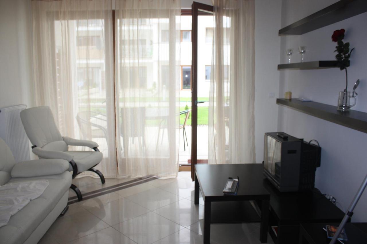 Swinoujscie Platan Patio 2- Berry Apartments المظهر الخارجي الصورة